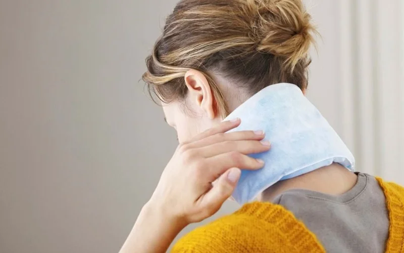 Alternating Ice and Heat Therapy
